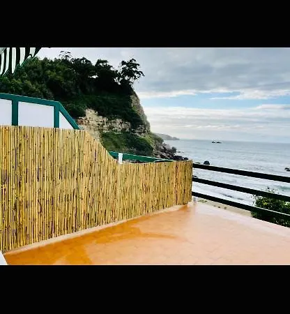 Estano Beach House Lejlighed